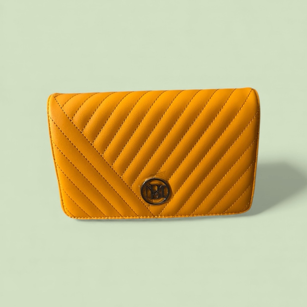 Badgley Mischka Yellow Quilted Clutch - Picture 5 of 13